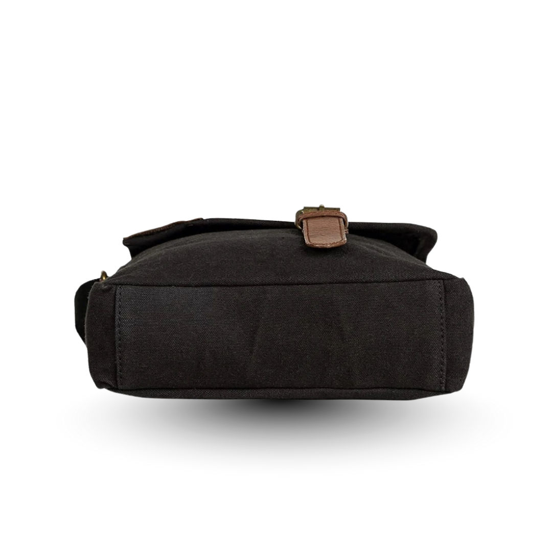 Parker Messenger Crossbody Bag - Sustainable Style 068